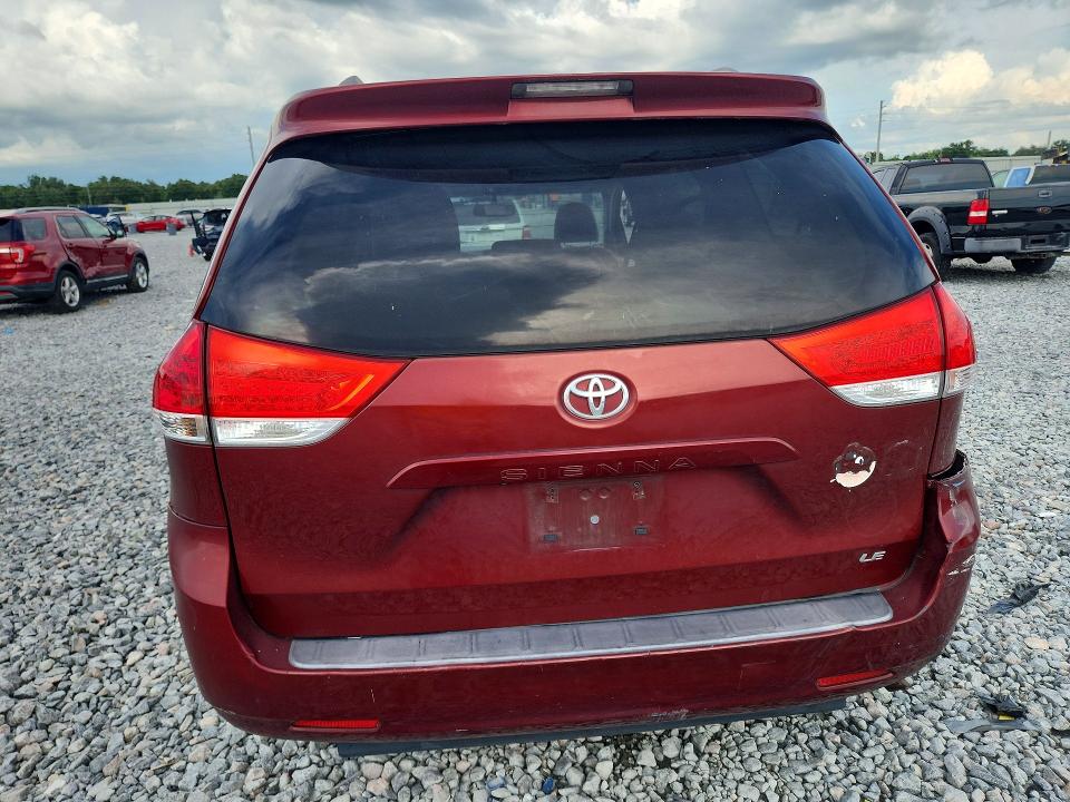 2014 Toyota Sienna VIN 5TDKK3DCXES486104 COPART salvage auction — FRONT END, Fl - Certificate Of Title, sold $1,600 on 2026-07-31 (photo 6)