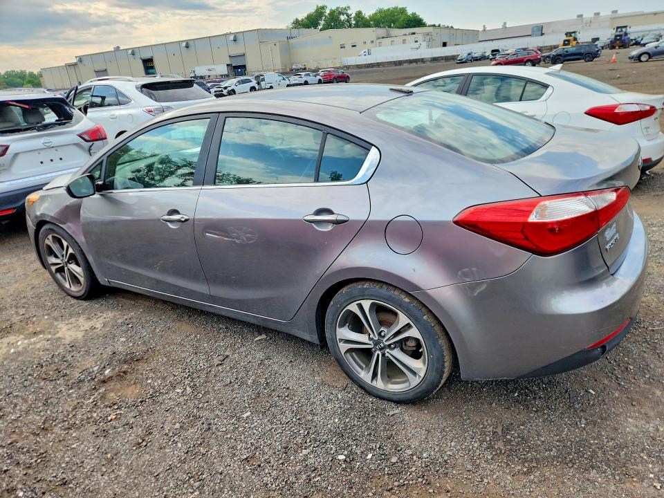 2015 Kia Forte VIN KNAFZ4A80F5268146 COPART salvage auction — ALL OVER, Ct - Cert Of Title-Salvage, sold $800 on 2026-07-24 (photo 2)