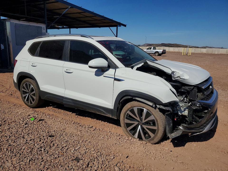2024 Volkswagen Taos VIN 3VVEX7B24RM093626 COPART salvage auction — FRONT END, Az - Cert Of Title - Salvage, sold $175 on 2026-07-30 (photo 4)