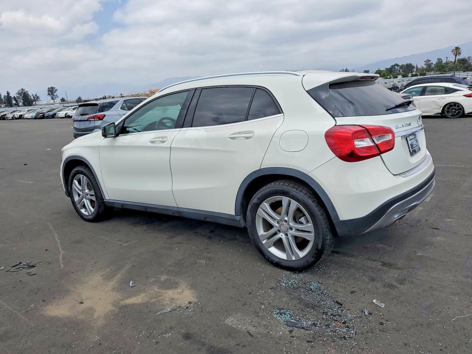 2016 Mercedes-benz Gla-klasse VIN WDCTG4GB8GJ225417 COPART salvage auction — DAMAGE HISTORY, Ca - Dis/Dlr/Exp Only Clean Title, sold $2,850 on 2026-07-27 (photo 2)