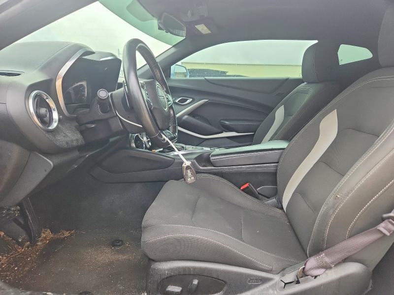 2017 Chevrolet Camaro VIN 1G1FB1RS0H0143677 COPART salvage auction — MINOR DENT/SCRATCHES, TX - SALVAGE VEHICLE TITLE, sold $7,100 on 2026-09-23 (photo 7)