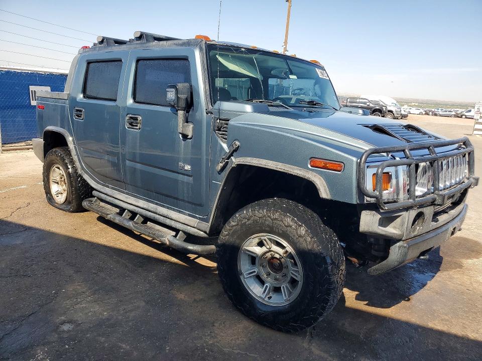 2006 Hummer H2 VIN 5GRGN22UX6H113510 COPART salvage auction — MINOR DENT/SCRATCHES, TX - CERTIFICATE OF TITLE, sold $1,350 on 2026-07-23 (photo 4)
