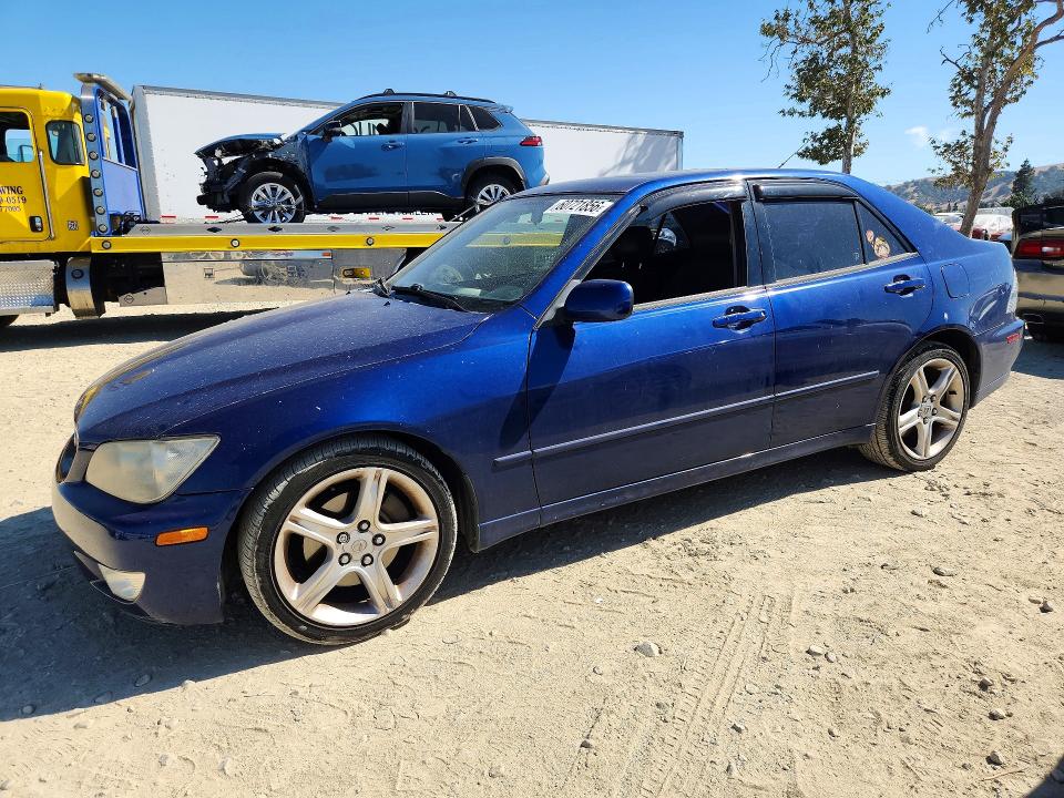 2001 Lexus Is 300 VIN JTHBD182510020446 COPART salvage auction — MINOR DENT/SCRATCHES, CA - DIS/DLR/EXP ONLY CLEAN TITLE, sold $525 on 2026-07-28 (photo 1)