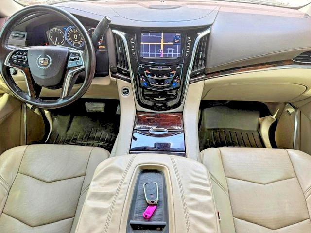 2015 Cadillac Escalade VIN 1GYS4HKJXFR170768 COPART salvage auction — MINOR DENT/SCRATCHES, Fl - Certificate Of Title (P), sold $11,700 on 2026-07-24 (photo 8)