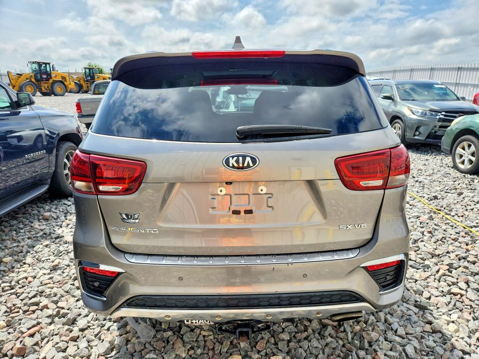 2019 Kia Sorento VIN 5XYPKDA59KG451242 COPART salvage auction — SIDE, IN - CERTIFICATE OF TITLE, sold $3,200 on 2026-07-27 (photo 6)