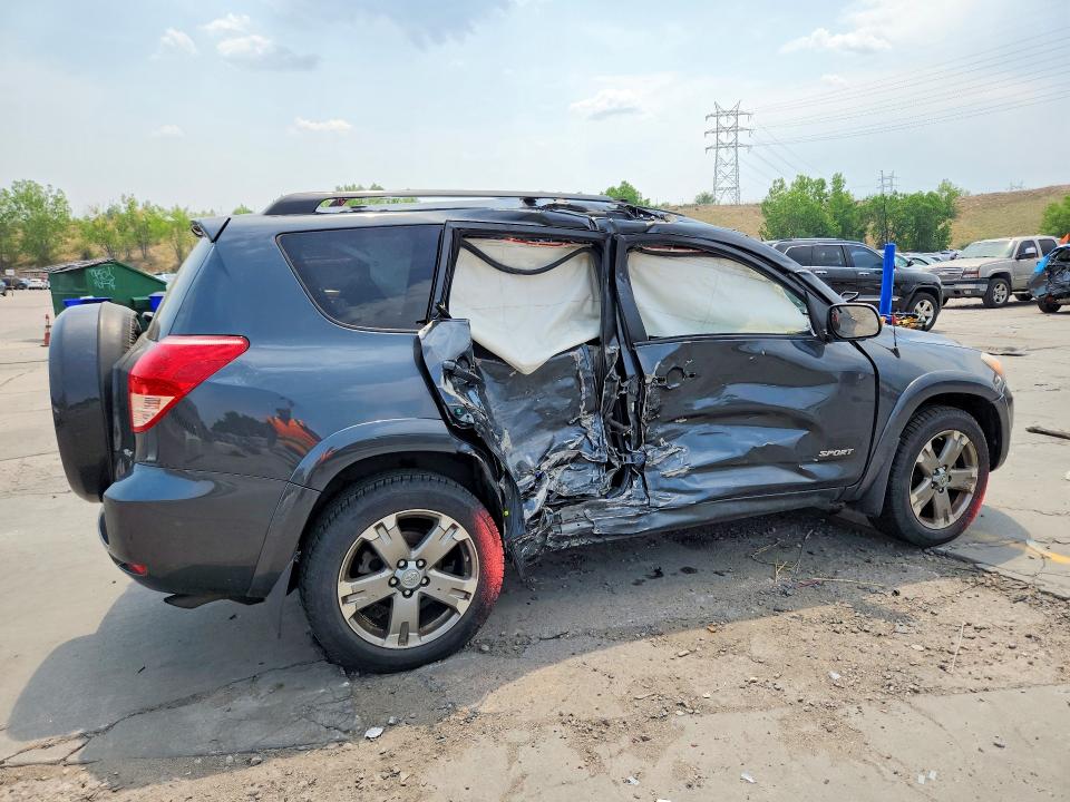 2008 Toyota Rav 4 VIN JTMBK32V485056986 COPART salvage auction — SIDE, Co - Public - Salvage Title, sold $400 on 2026-07-22 (photo 3)