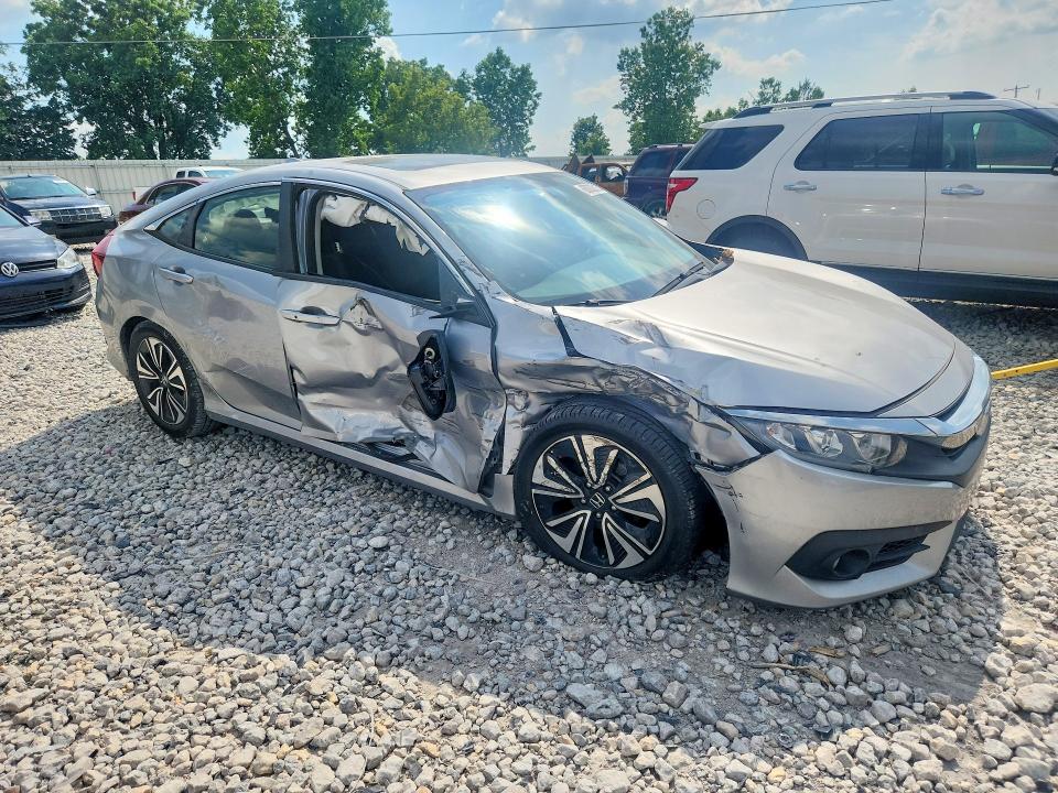 2018 Honda Civic VIN JHMFC1F31JX018121 COPART salvage auction — SIDE, MI - CERTIFICATE OF TITLE, sold $200 on 2026-07-23 (photo 4)