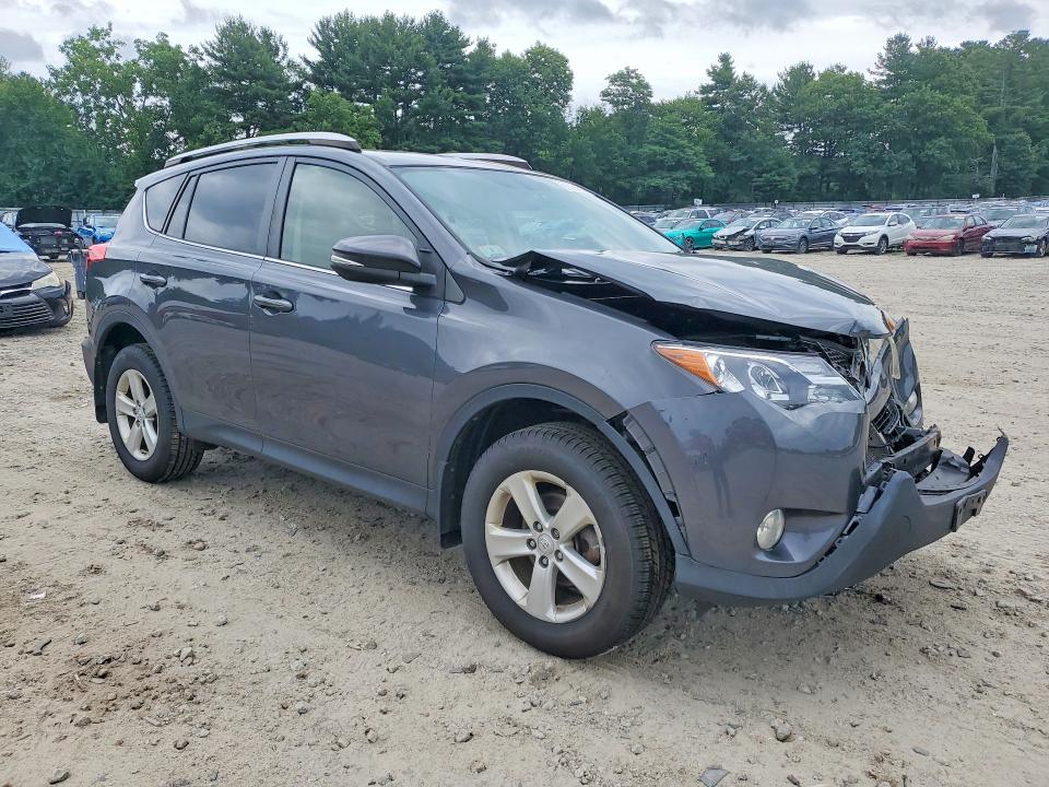 2014 Toyota Rav 4 VIN JTMRFREV0ED048919 COPART salvage auction — FRONT END, MA - CERT OF TITLE-RECONSTRCTD COLL, sold $3,100 on 2026-07-30 (photo 4)