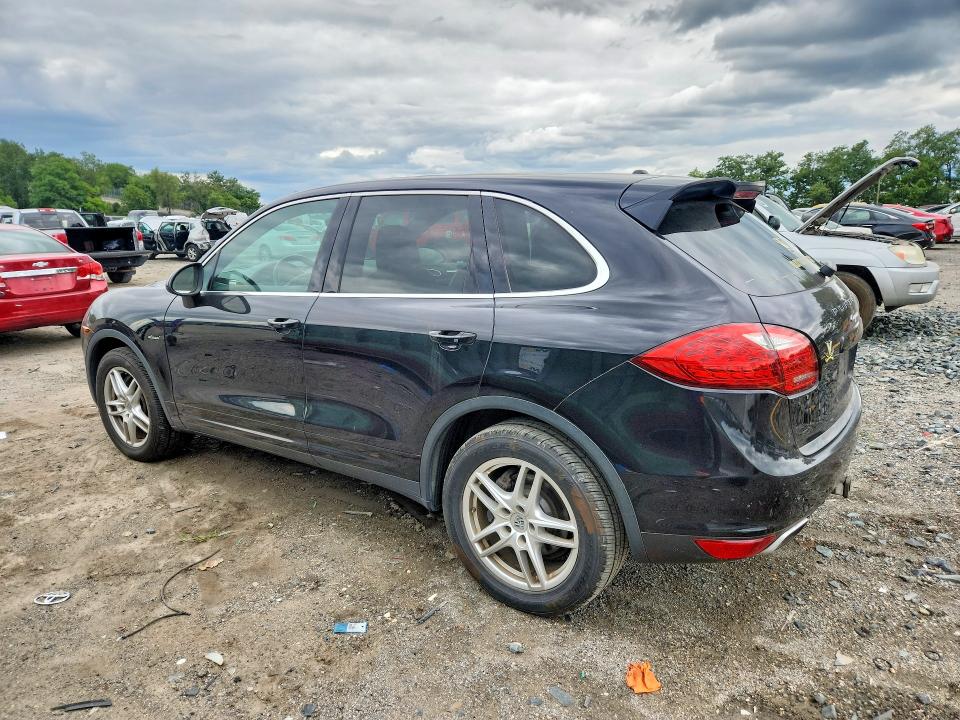 2013 Porsche Cayenne VIN WP1AF2A26DLA37443 COPART salvage auction — MINOR DENT/SCRATCHES, Md - Certificate Of Title (P), sold $5,200 on 2026-08-04 (photo 2)