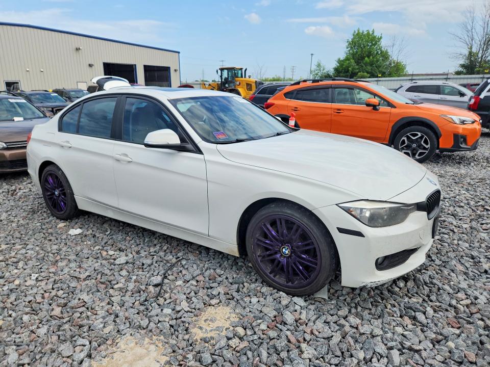 2013 BMW VIN WBA3C3C54DF979793 COPART salvage auction — MECHANICAL, Mn - Certificate Of Title, sold $700 on 2026-07-20 (photo 4)