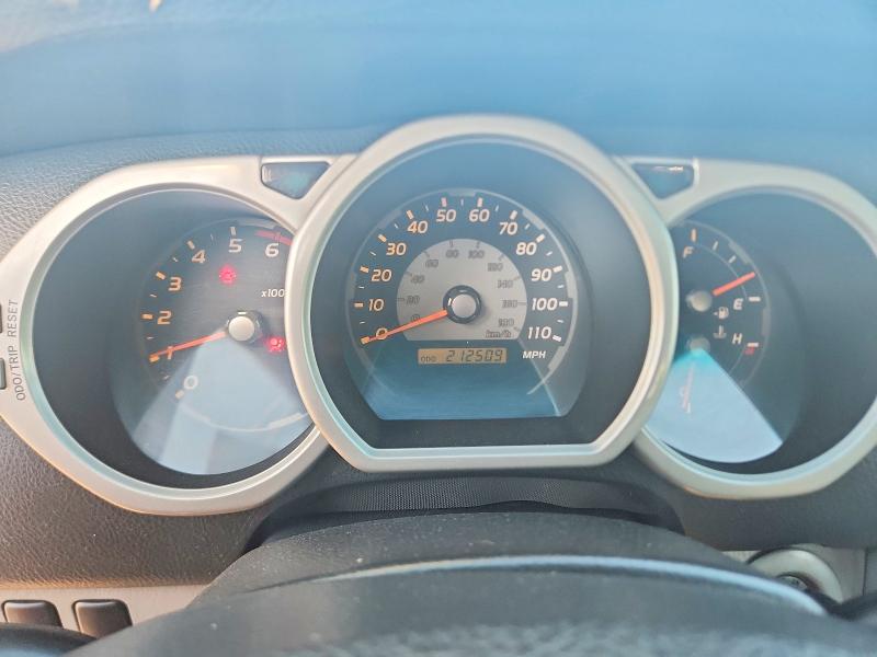 2004 Toyota 4runner VIN JTEBU14R340052249 COPART salvage auction — MINOR DENT/SCRATCHES, Oh - Dealer Only Clean Title, sold $2,000 on 2026-08-02 (photo 9)