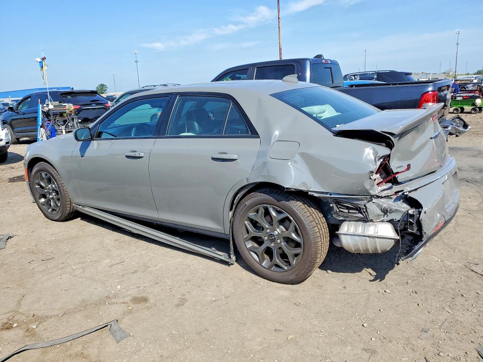 2018 Chrysler 300 VIN 2C3CCAGG1JH141643 COPART salvage auction — REAR END, Mi - Certificate Of Title, sold $7,400 on 2026-08-11 (photo 2)