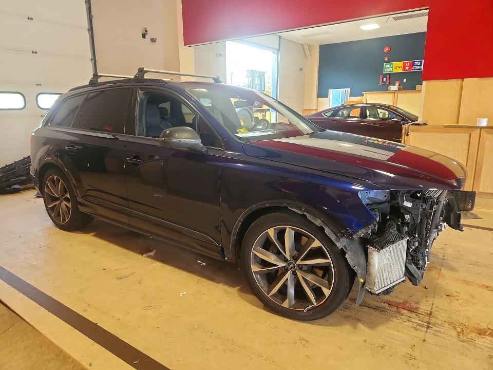2022 Audi Sq7 VIN WA1AWBF79ND005386 COPART salvage auction — FRONT END, Ri - Salvage Certificate Of Title, sold $17,400 on 2026-07-14 (photo 4)