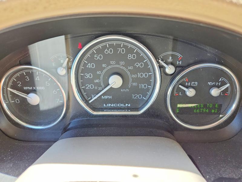 2006 Lincoln Mark lt VIN 5LTPW16546FJ13510 COPART salvage auction — FRONT END, Az - Cert Of Title - Salvage, sold $325 on 2026-07-28 (photo 9)