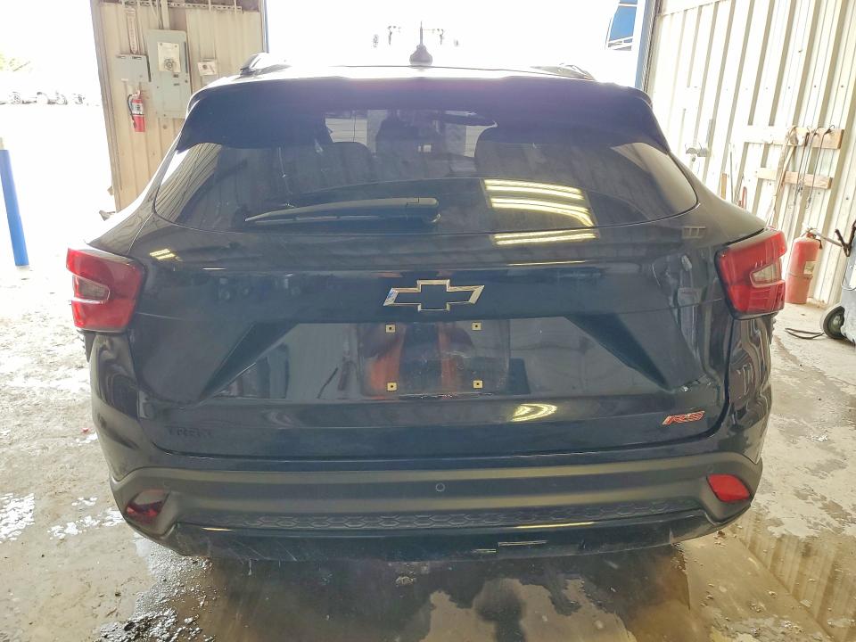 2025 Chevrolet Trax VIN KL77LJEP4SC193155 COPART salvage auction — ROLLOVER, TX - CERTIFICATE OF TITLE, sold $625 on 2026-07-31 (photo 6)