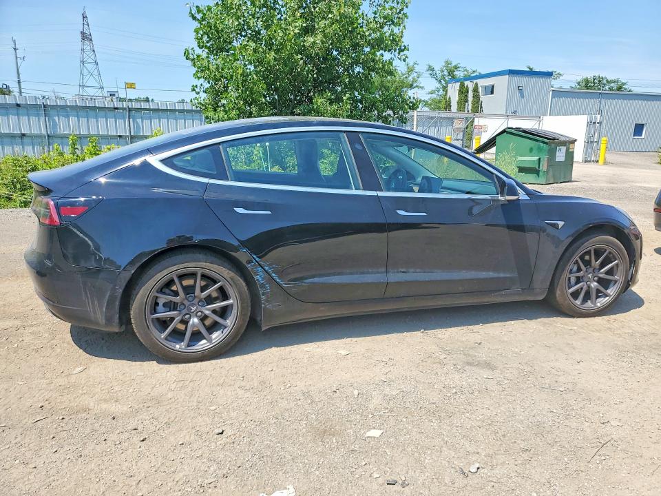 2018 Tesla Model 3 VIN 5YJ3E1EA9JF179874 COPART salvage auction — ROOF, On - Permit No Brand - Unfit, sold $225 on 2026-07-30 (photo 3)