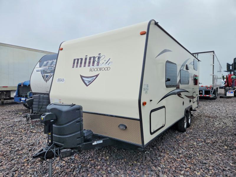 2017 Foresriver VIN 4X4TRLY26HD415400 COPART salvage auction — ROOF, IN - CERTIFICATE OF TITLE, sold $2,600 on 2026-09-01 (photo 2)