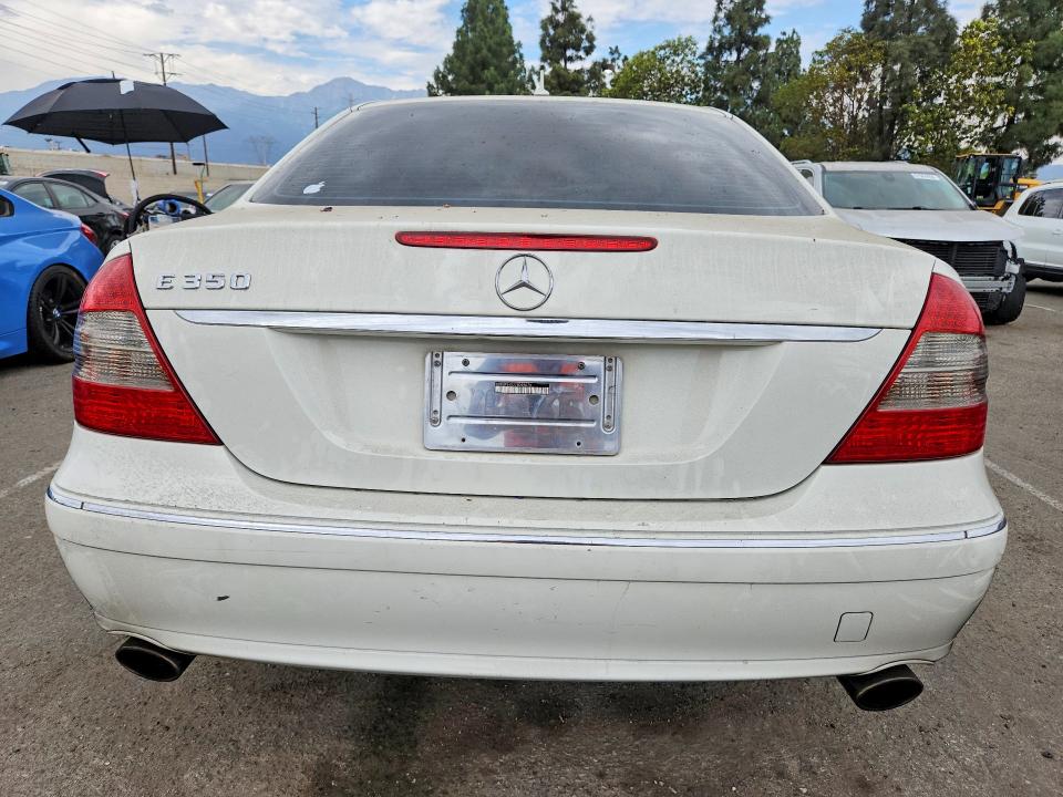2007 Mercedes-benz E-class VIN WDBUF56X27B092078 COPART salvage auction — NORMAL WEAR, CA - DIS/DLR/EXP ONLY CLEAN TITLE, sold $400 on 2026-07-23 (photo 6)