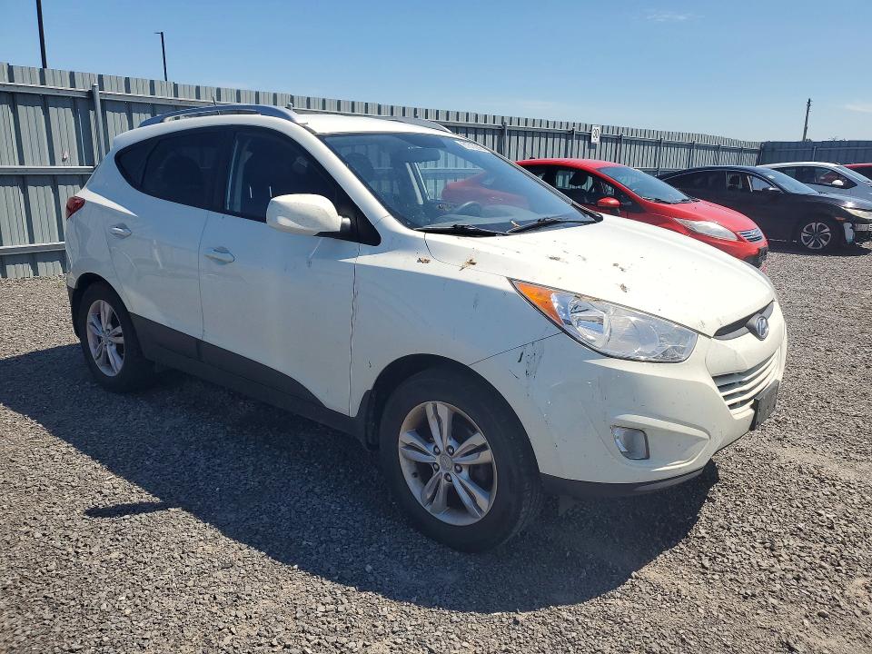 2011 Hyundai Tucson VIN KM8JU3AC5BU187827 COPART salvage auction — REAR END, On - Permit No Brand - Unfit, sold $225 on 2026-07-30 (photo 4)