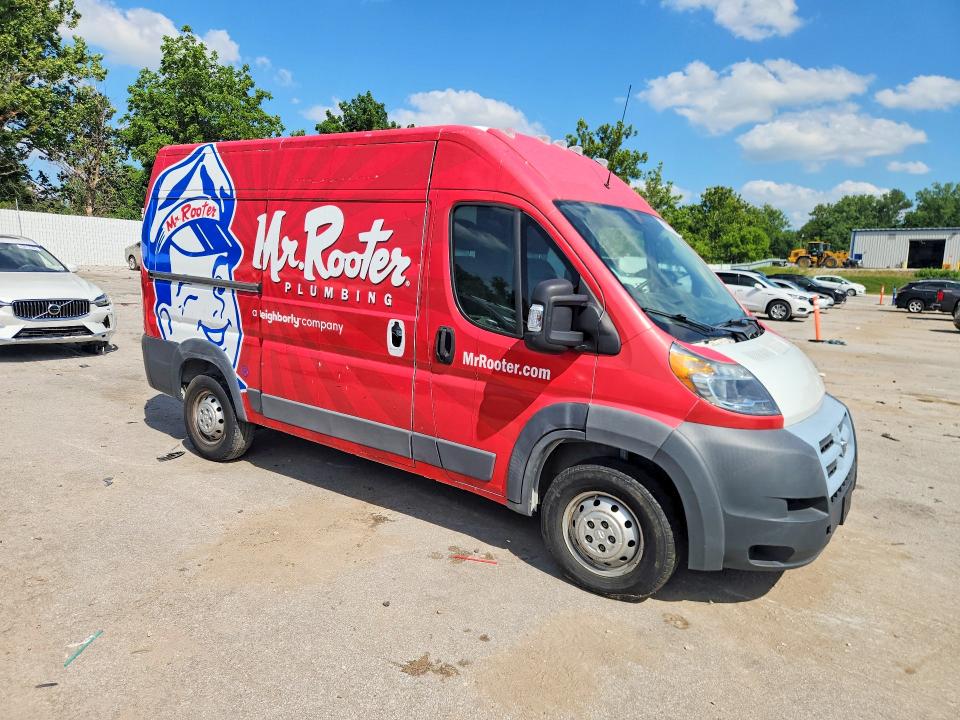 2017 Ram Promaster 2500 VIN 3C6TRVCG4HE528031 COPART salvage auction — REAR END, Mo - Certificate Of Title, sold $1,000 on 2026-07-13 (photo 4)