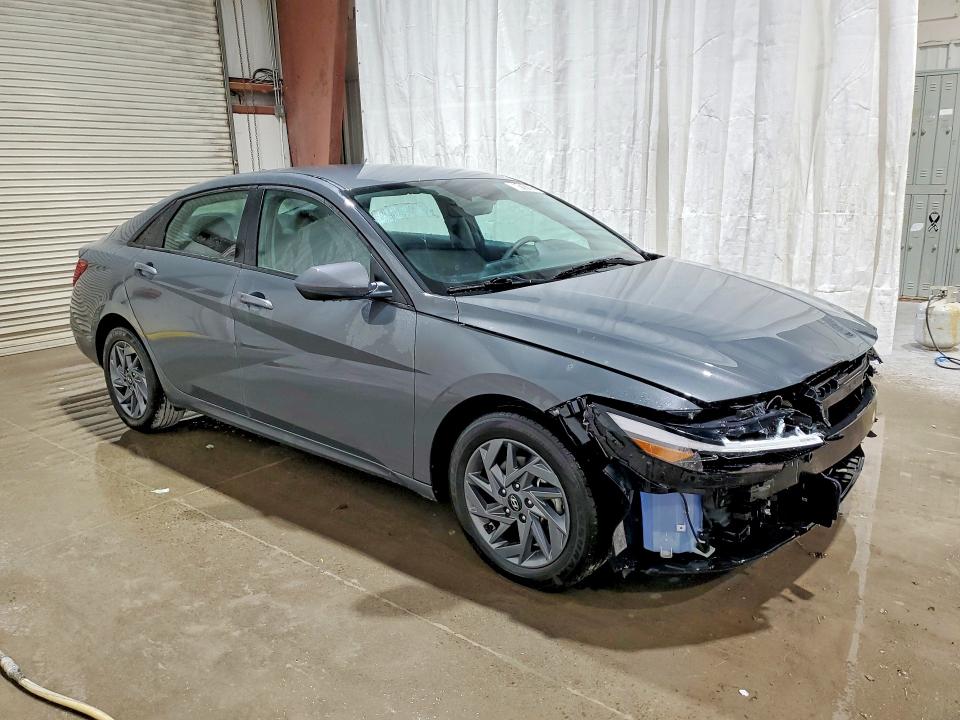 2024 Hyundai Elantra VIN KMHLM4DG2RU785767 COPART salvage auction — FRONT END, Mi - Certificate Of Title (P), sold $10,100 on 2026-07-15 (photo 4)
