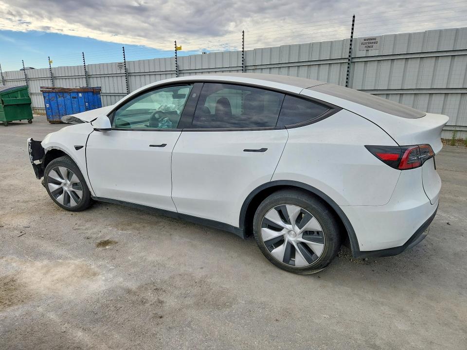 2024 Tesla Model Y VIN 7SAYGDED2RF035707 COPART salvage auction — FRONT END, Ca - Salvage Certificate, sold $8,000 on 2026-09-10 (photo 2)