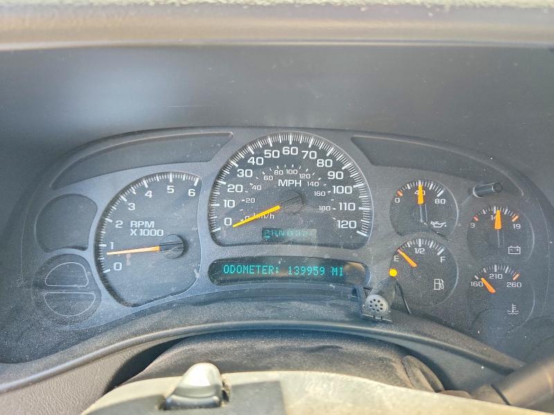 2003 Chevrolet Tahoe VIN 1GNEC13Z53R200344 COPART salvage auction — FRONT END, Ca - Dis/Dlr/Exp Only Clean Title, sold $1,100 on 2026-07-24 (photo 9)