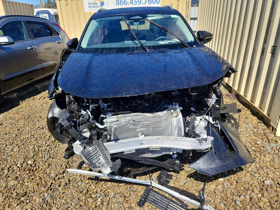 2026 Volkswagen Tiguan VIN 3VVER7RM1TM115882 COPART salvage auction — FRONT END, CA - CERTIFICATE OF TITLE, sold $5,400 on 2026-08-03 (photo 5)