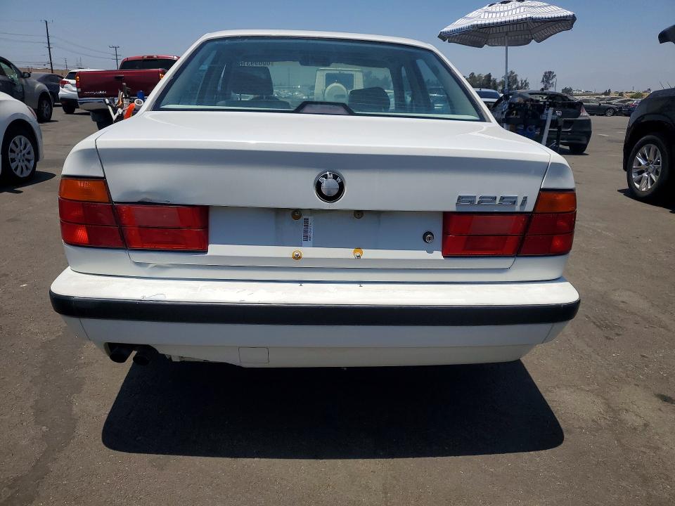 1995 BMW 5 series VIN WBAHD5323SGB37770 COPART salvage auction — MINOR DENT/SCRATCHES, Ca - Dis/Dlr/Exp Only Clean Title, sold $550 on 2026-07-27 (photo 6)