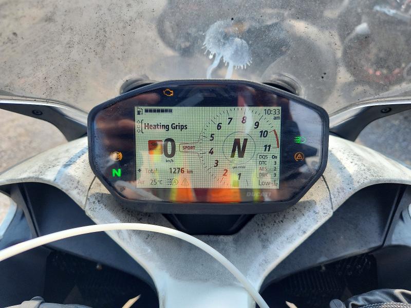 2022 Ducati Supersport VIN ZDMVABDS8NB003948 COPART salvage auction — BURN, On - Permit No Brand - Unfit, sold $6,200 on 2026-08-04 (photo 7)