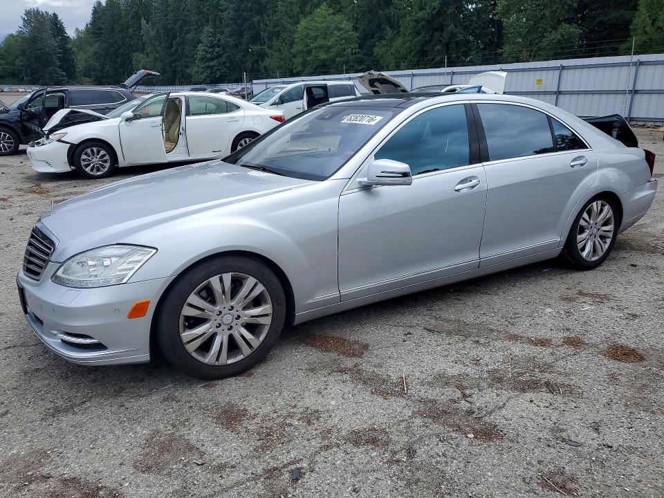 2010 Mercedes-benz S class VIN WDDNG9FB7AA300554 COPART salvage auction — REAR END, WA - BILL OF SALE, sold $550 on 2026-08-17 (photo 1)