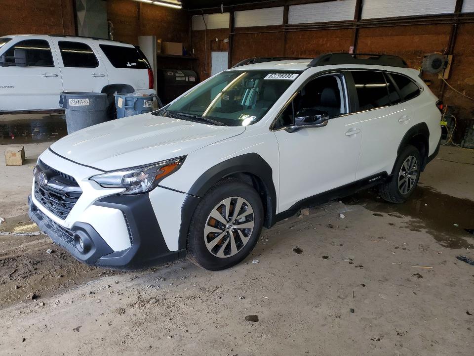 2025 Subaru Outback VIN 4S4BTADC5S3311446 COPART salvage auction — UNDERCARRIAGE, Salvage Title, sold $9,800 on 2026-08-20 (photo 1)