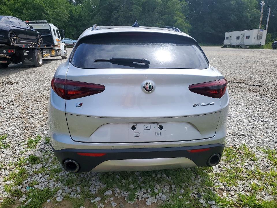 2018 Alfa romeo Stelvio VIN ZASFAKPN1J7B92565 COPART salvage auction — MECHANICAL, Nh - Certificate Of Title (P), sold $6,300 on 2026-07-29 (photo 6)