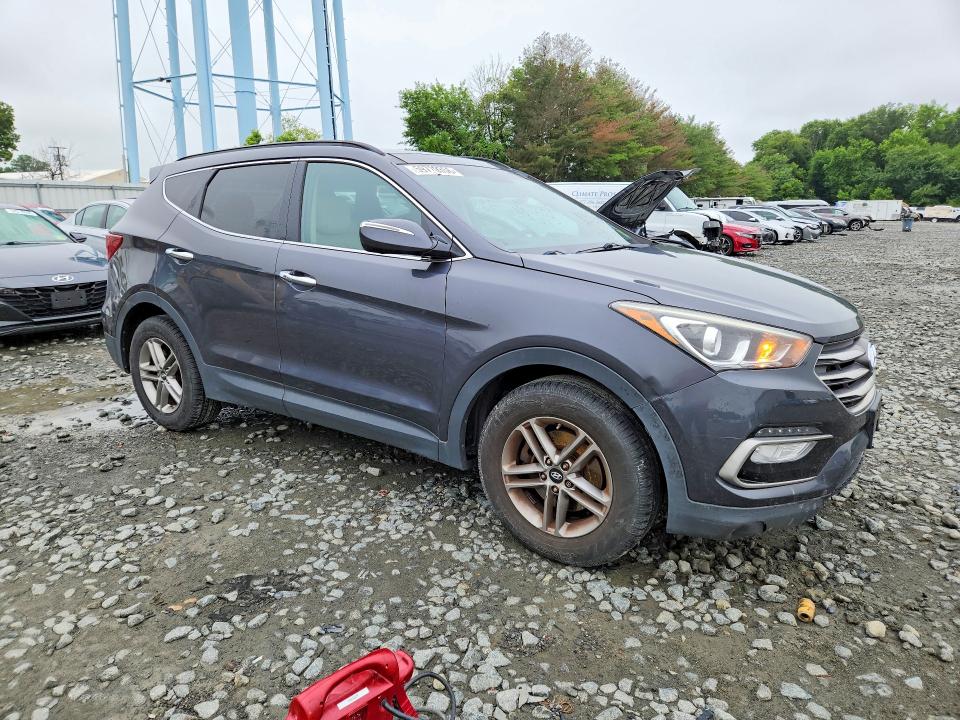 2017 Hyundai Santa fe VIN 5XYZUDLB1HG409419 COPART salvage auction — MINOR DENT/SCRATCHES, NJ - CERTIFICATE OF TITLE, sold $4,850 on 2026-07-13 (photo 4)