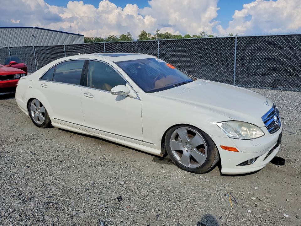 2008 Mercedes-benz S-klasse VIN WDDNG86X48A193981 COPART salvage auction — WATER/FLOOD, Sc - Cert Of Title-Salvage Water, sold $500 on 2026-08-12 (photo 4)