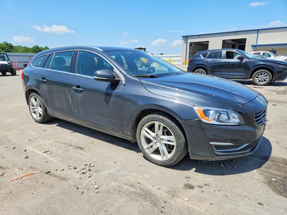 2015 Volvo V60 VIN YV1612SD4F1204655 COPART salvage auction — NORMAL WEAR, Me - Certificate Of Title, sold $3,150 on 2026-07-08 (photo 4)