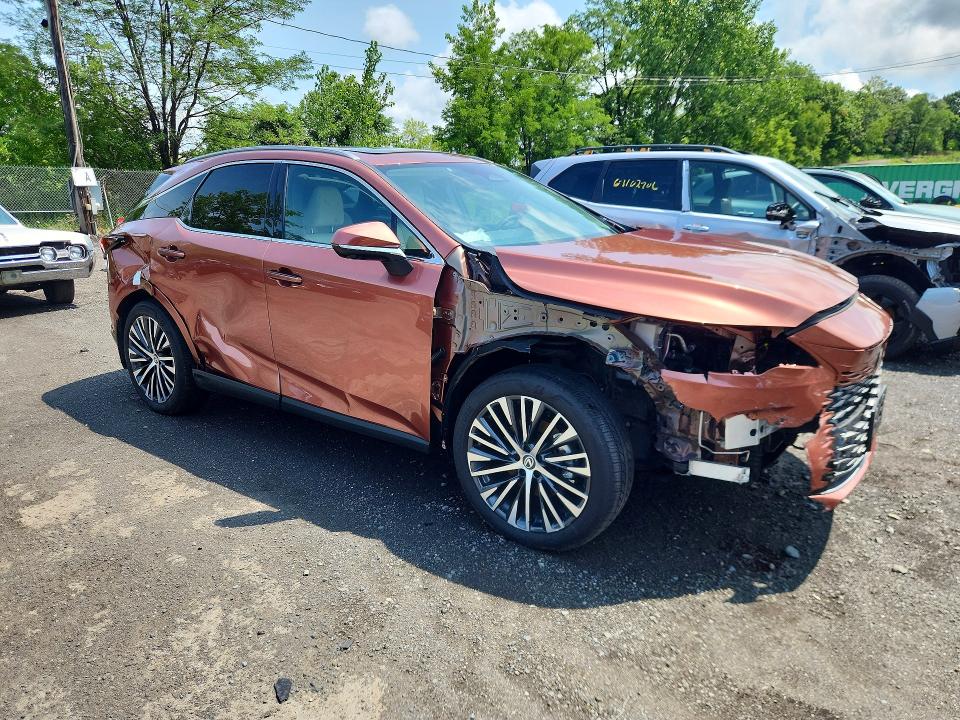2026 Lexus Rx VIN 2T2BBMCA7TC124075 COPART salvage auction — FRONT END, Salvage Title, sold $23,300 on 2026-09-22 (photo 4)