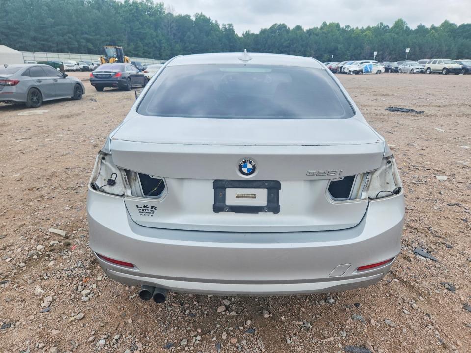 2013 BMW VIN WBA3A5G5XDNP23076 COPART salvage auction — FRONT END, VA - CERT OF TITLE - SALVAGE, sold $600 on 2026-08-03 (photo 6)
