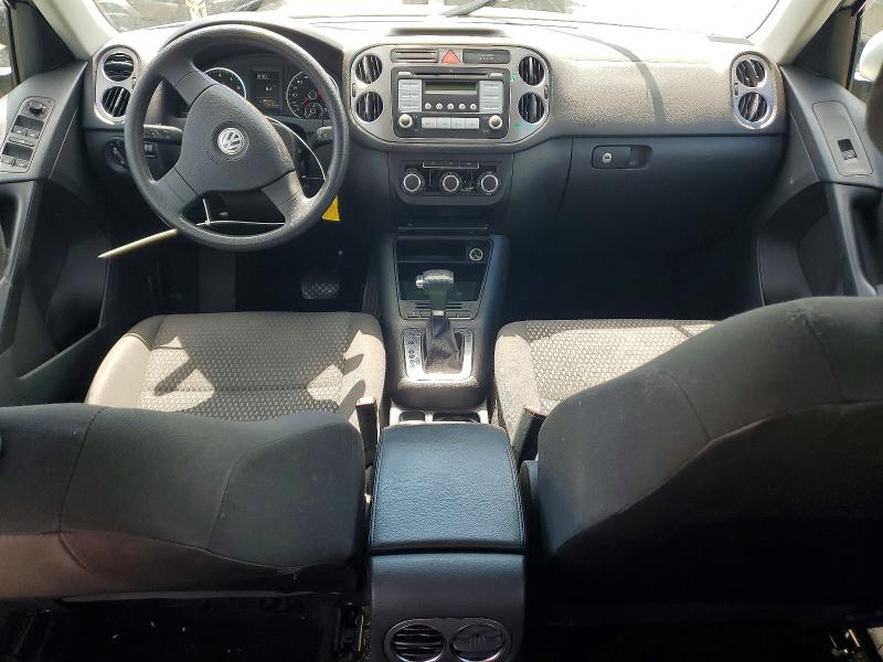 2010 Volkswagen Tiguan VIN WVGBV7AX1AW516456 COPART salvage auction — FRONT END, Ma - Cert Of Title-Reconstrctd Coll, sold $400 on 2026-08-14 (photo 8)
