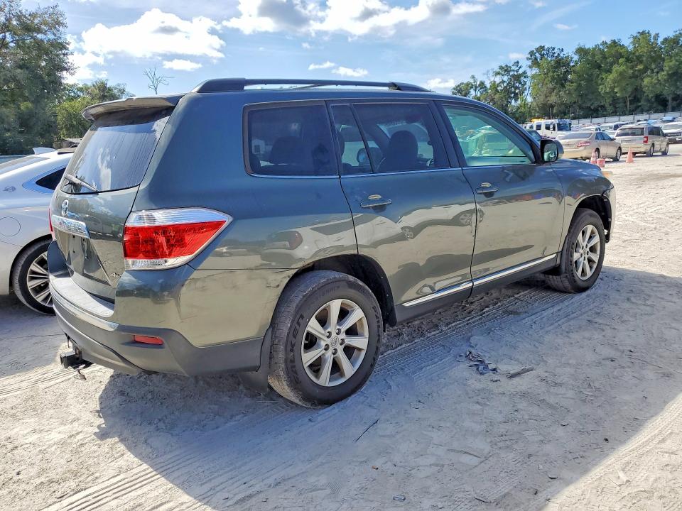 2013 Toyota VIN 5TDBK3EH0DS188590 COPART salvage auction — FRONT END, Fl -, sold $3,950 on 2026-07-14 (photo 3)