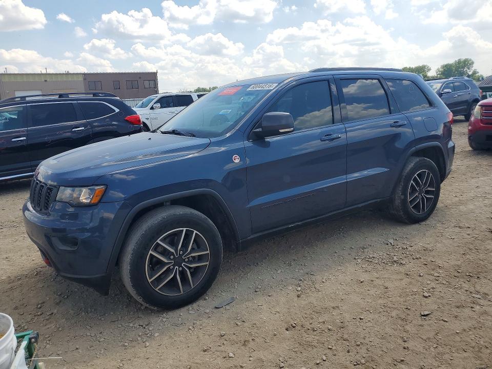 2020 Jeep Cherokee VIN 1C4RJFLG0LC232097 COPART salvage auction — MINOR DENT/SCRATCHES, Mi - Dealer Only Clean Title (P), sold $9,600 on 2026-07-28 (photo 1)