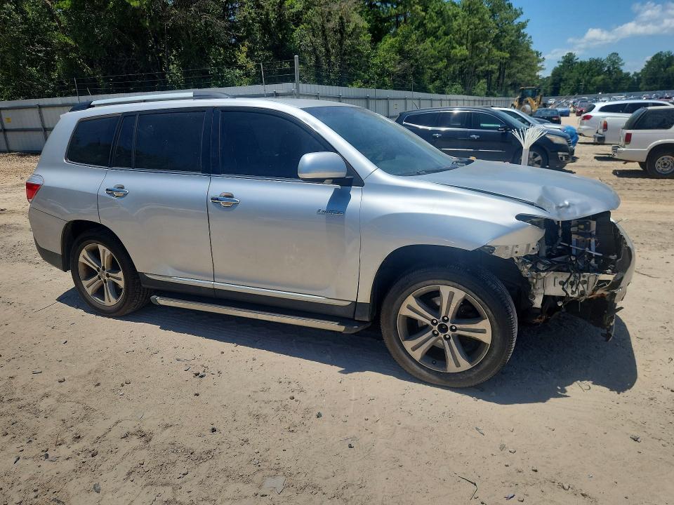 2013 Toyota Highlander VIN 5TDYK3EHXDS095165 COPART salvage auction — FRONT END, Fl - Cert Of Title Slvg Rebuildable, sold $5,900 on 2026-07-31 (photo 4)