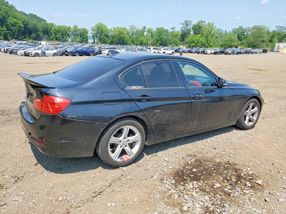2015 BMW 3er VIN WBA3B5C54FF960016 COPART salvage auction — REAR END, Ny - Mv-907A Salvage Certificate, sold $1,750 on 2026-08-03 (photo 3)