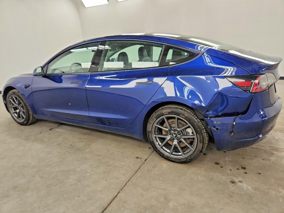 2022 Tesla Model 3 VIN 5YJ3E1EA5NF285728 COPART salvage auction — REAR END, IL - CERTIFICATE OF TITLE, sold $2,100 on 2026-07-27 (photo 2)