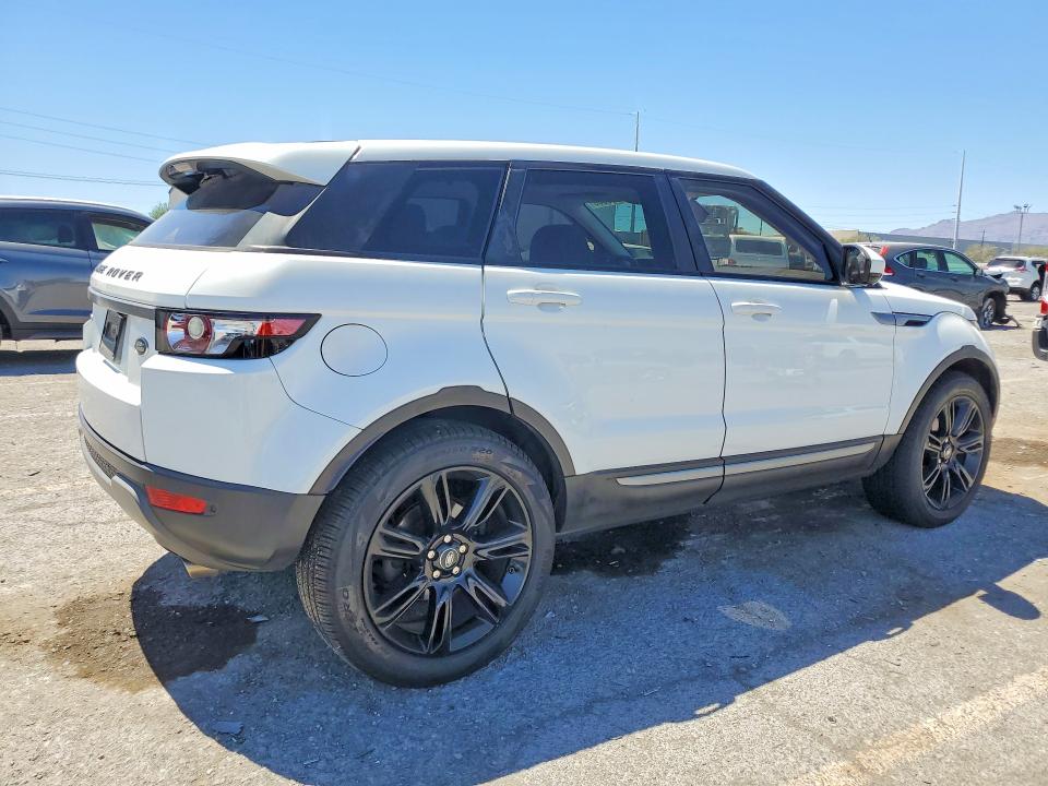 2014 Land rover RANGE ROVER VIN SALVR2BG1EH938513 COPART salvage auction — MINOR DENT/SCRATCHES, Nv - Salvage Title, sold $3,500 on 2026-07-28 (photo 3)