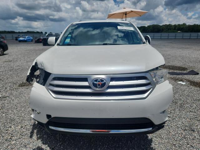 2013 Toyota Highlander VIN 5TDZA3EHXDS037757 COPART salvage auction — FRONT END, Fl - Cert Of Title Slvg Rebuildable, sold $4,450 on 2026-07-17 (photo 5)