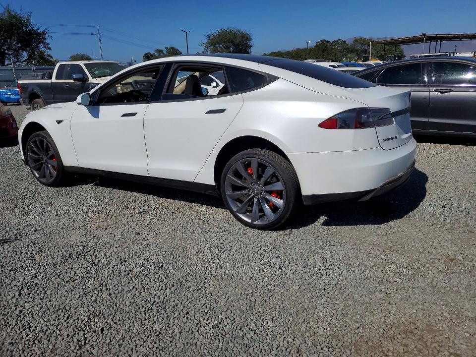 2013 Tesla Model s VIN 5YJSA1DP9DFP13098 COPART salvage auction — REAR END, CA - SALVAGE CERTIFICATE, sold $1,000 on 2026-07-31 (photo 2)