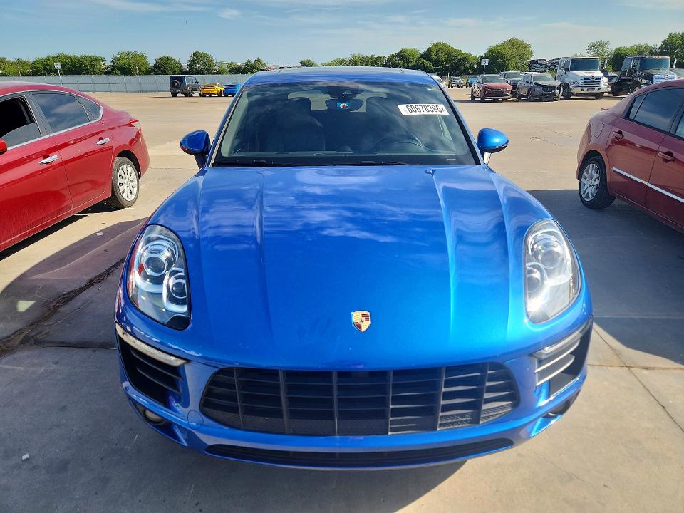 2017 Porsche Macan VIN WP1AA2A54HLB83936 COPART salvage auction — NORMAL WEAR, TX - CERTIFICATE OF TITLE, sold $8,400 on 2026-07-30 (photo 5)