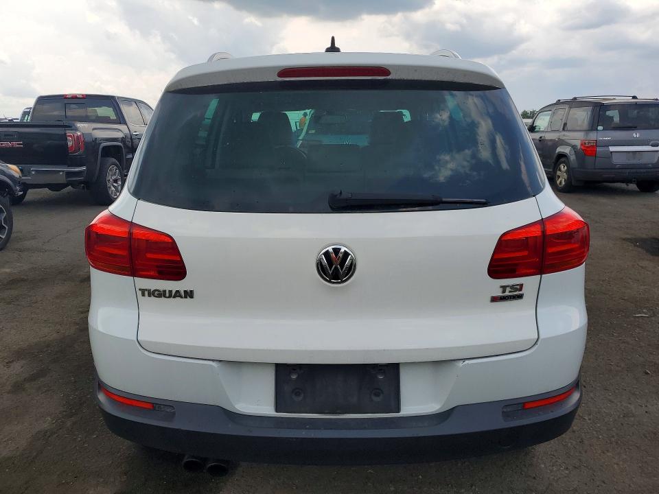 2017 Volkswagen Tiguan VIN WVGSV7AX2HK008899 COPART salvage auction — MECHANICAL, Pa - Cert Of Title (P), sold $2,050 on 2026-08-07 (photo 6)