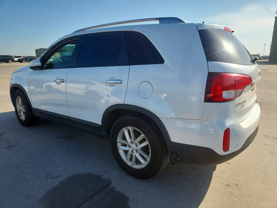 2014 Kia Sorento VIN 5XYKT3A66EG475738 COPART salvage auction — MINOR DENT/SCRATCHES, Tx - Certificate Of Title (P), sold $900 on 2026-07-18 (photo 2)